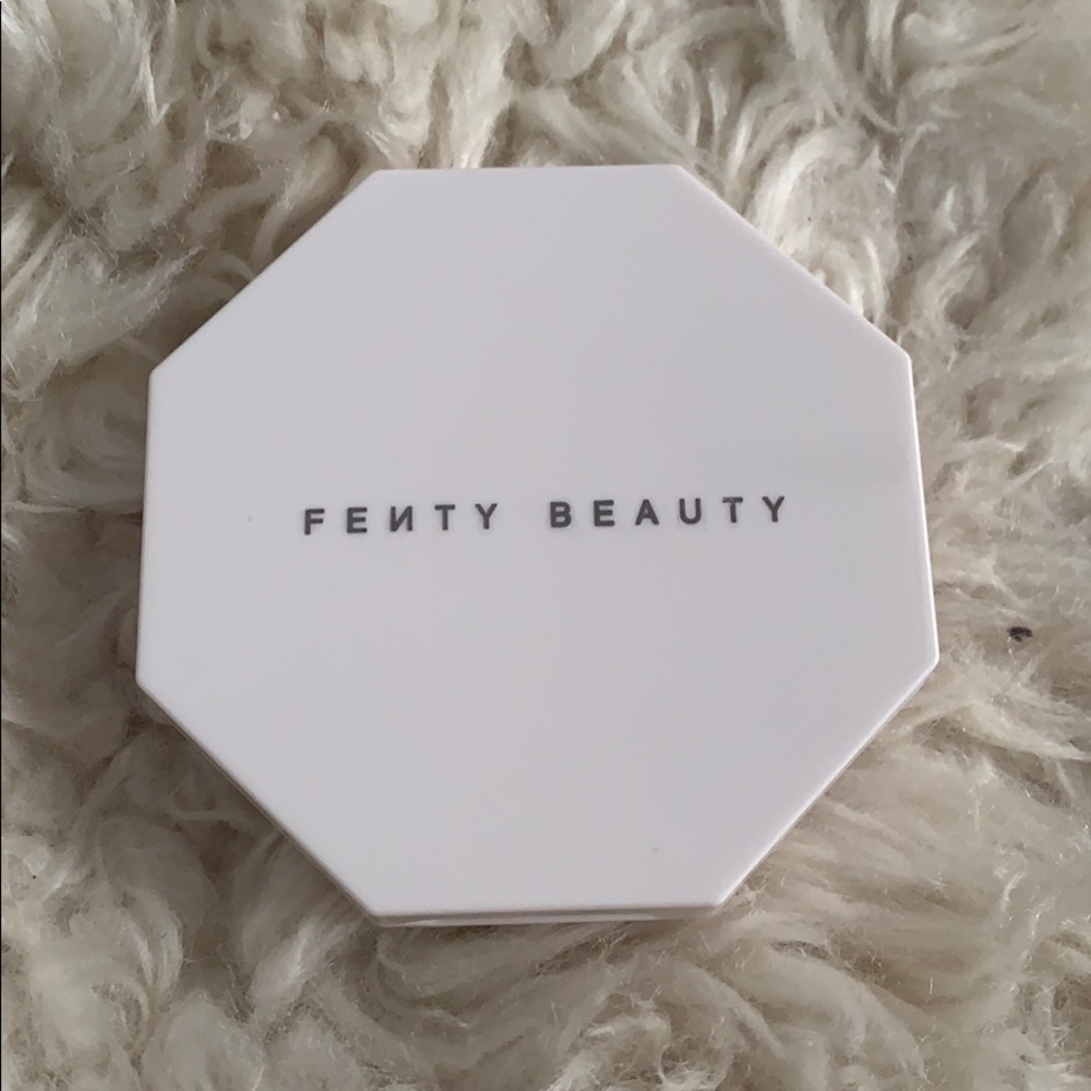 Fenty Killawatt highlighter duo